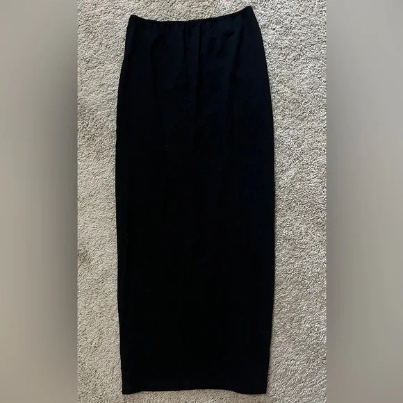 Edikted Black Skirt with Slit - Picture 5 of 6